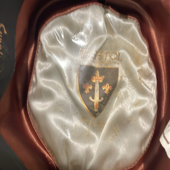 Resistol self-conforming hat - Picture 6 of 8